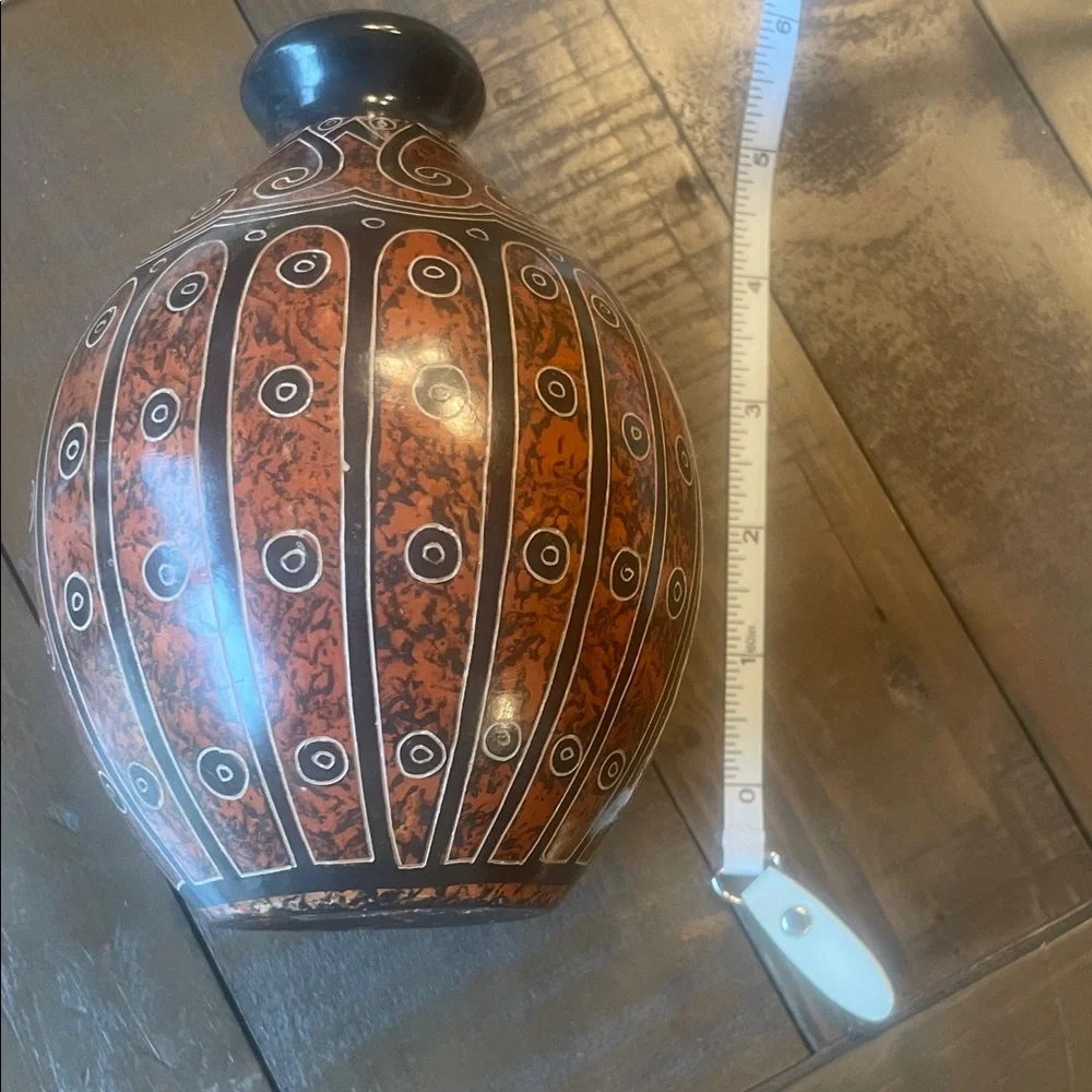 Hand-Painted signed Nicaraguan Orange and Black Decorative Ceramic Vase